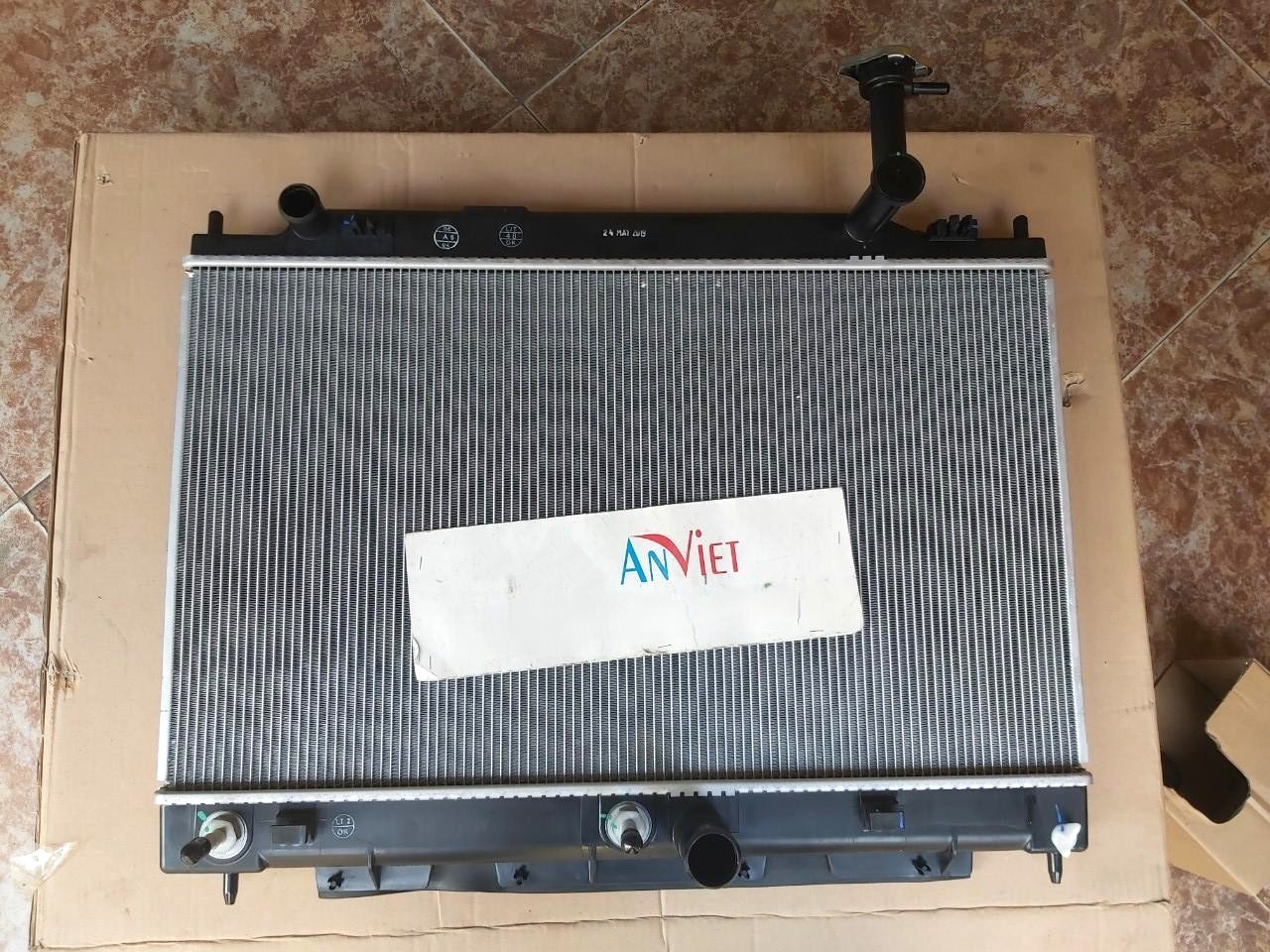Két nước sử dụng cho xe Xpander - Hàng nhập khẩu chính ngạch