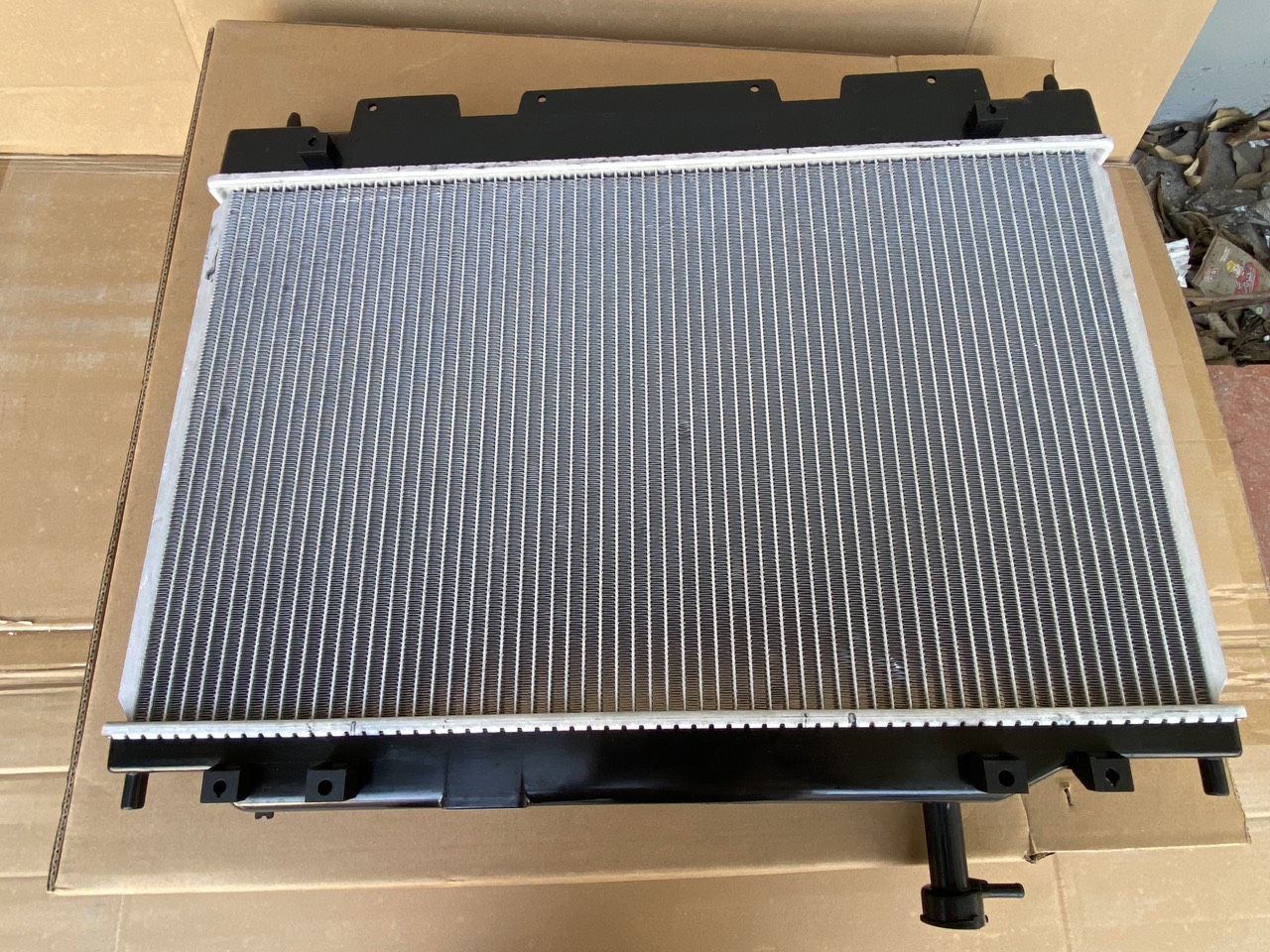 Két Nước, Dàn Nóng dùng cho xe Xpander | DEKOSHI DK-1350A985 | 1350A985