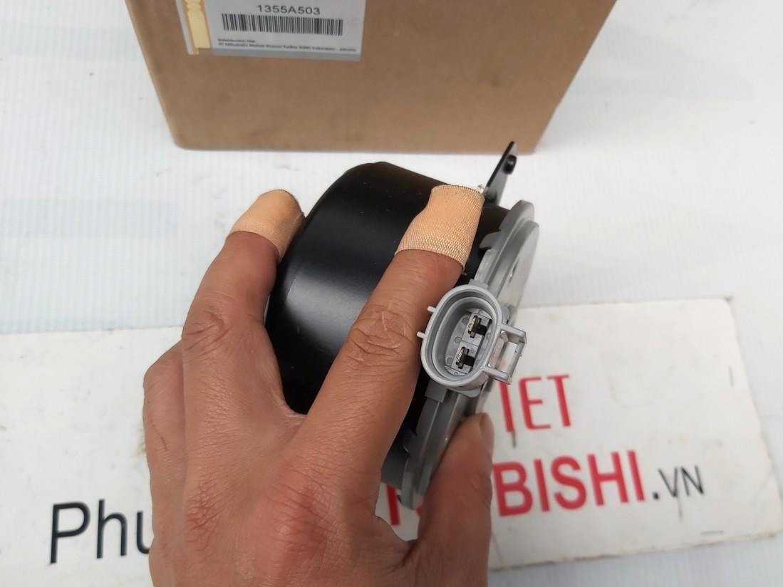 Mô tơ quạt két nước dàn nóng sử dụng cho xe Mitsubishi Xpander, Xpander Cross - Hàng nhập khẩu chính ngạch 1355A503, 21487W000P