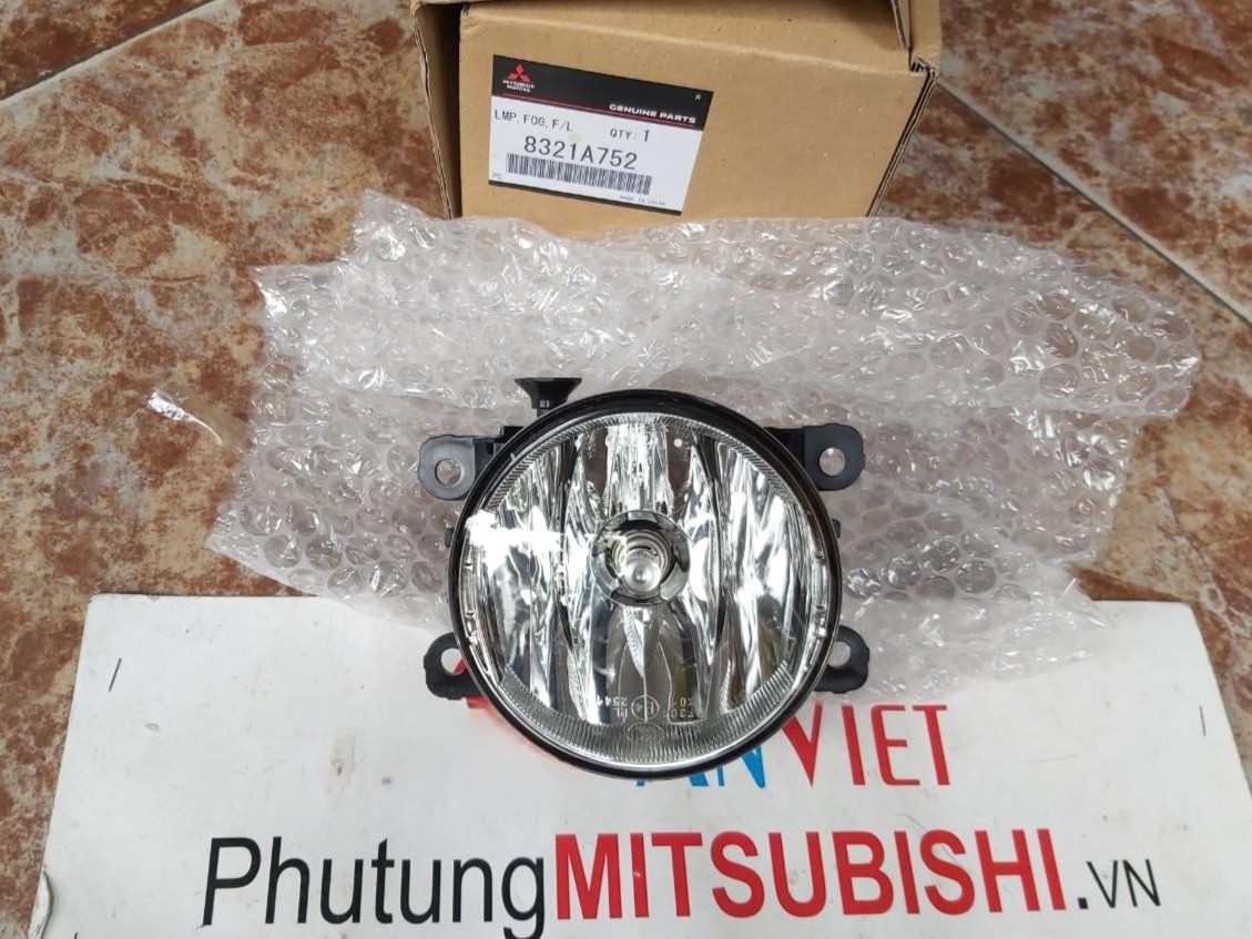 Đ&egrave;n gầm, Đ&egrave;n Sương M&ugrave; sử dụng cho xe Mitsubishi Xpander