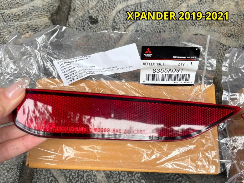 Đèn Phản Quang sử dụng cho xe Xpander - Hàng nhập khẩu chính ngạch