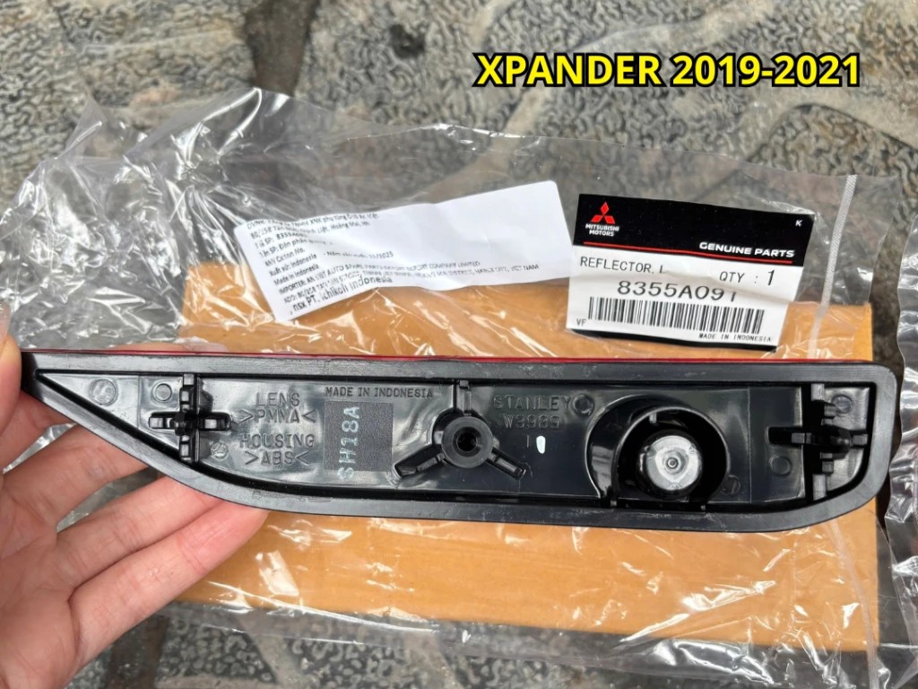 Đèn Phản Quang sử dụng cho xe Xpander - Hàng nhập khẩu chính ngạch