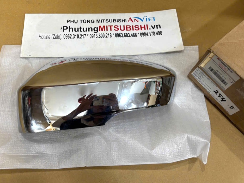 Ốp gương, Gáo gương sử dụng cho Mitsubishi Xpander, Xpander Cross Mạ Crom 7632C613 7632C614