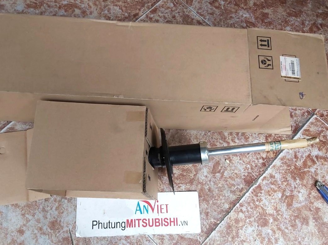 Phuộc, Giảm xóc sử dụng cho xe Xpander - Hàng nhập khẩu chính ngạch 4060A575-4060A576-56210W030P