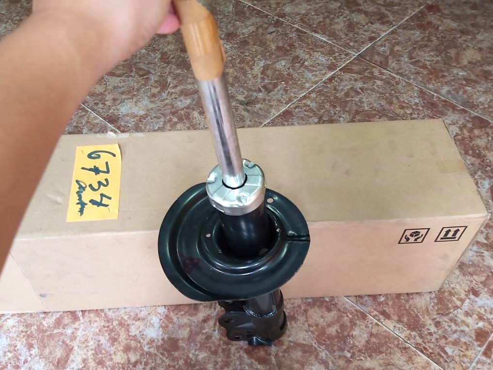 Phuộc trước, Giảm xóc trước sử dụng cho xe Xpander - Hàng nhập khẩu chính ngạch 4060A575, 4060A576