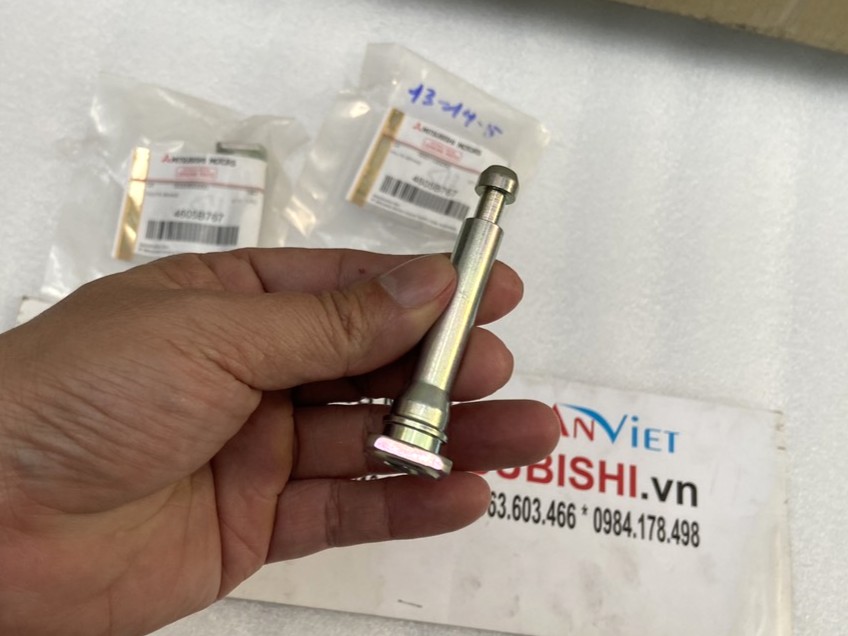 Suốt phanh sử dụng cho xe Xpander - Hàng nhập khẩu chính ngạch
