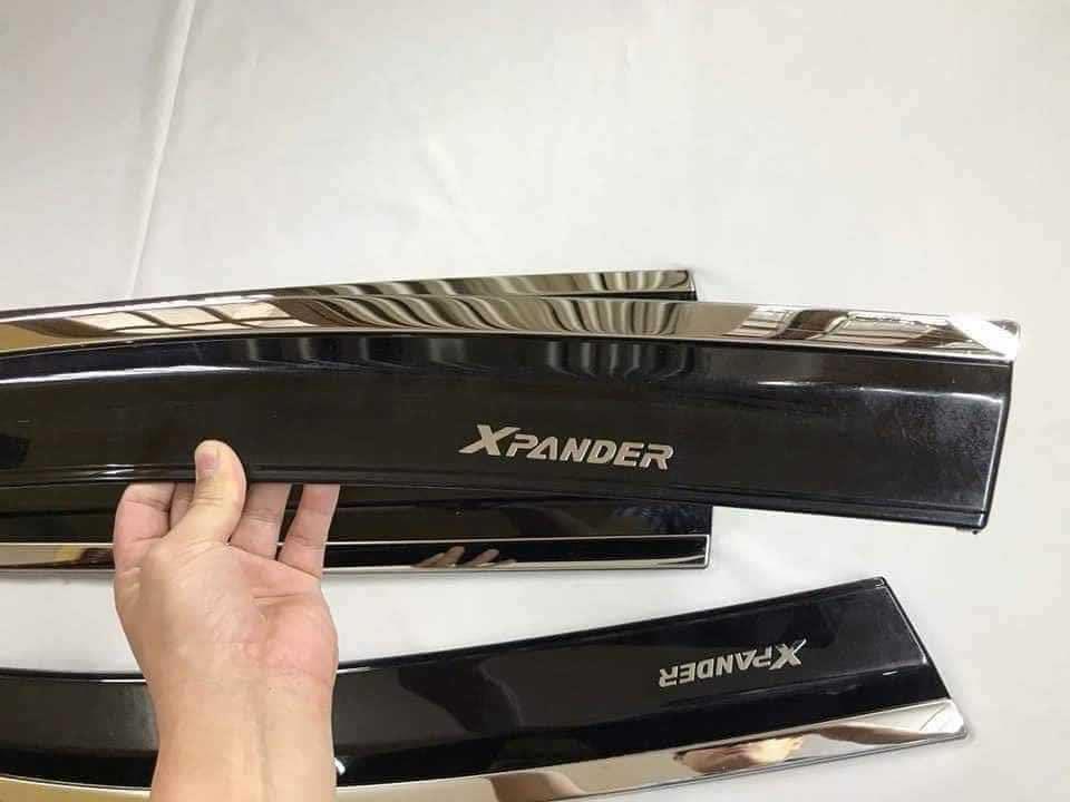 V&egrave; Che Mưa sử dụng cho xe Mitsubishi Xpander