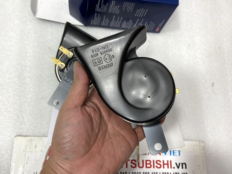 Còi Denso sử dụng cho Xpander, Attrage, Destinator DST, XForce, Outlander, Lancer, Zinger, Jolie,....