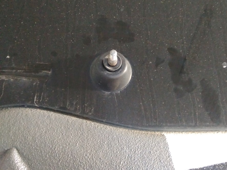 Cao su che ốc bắt tay gạt mưa sau Mitsubishi Destinator DST 8253A020