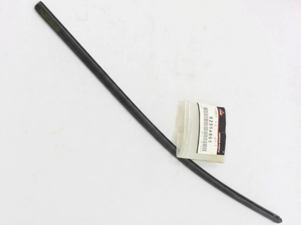 Lưỡi cao su gạt mưa trước Mitsubishi Destinator DST 8250A603