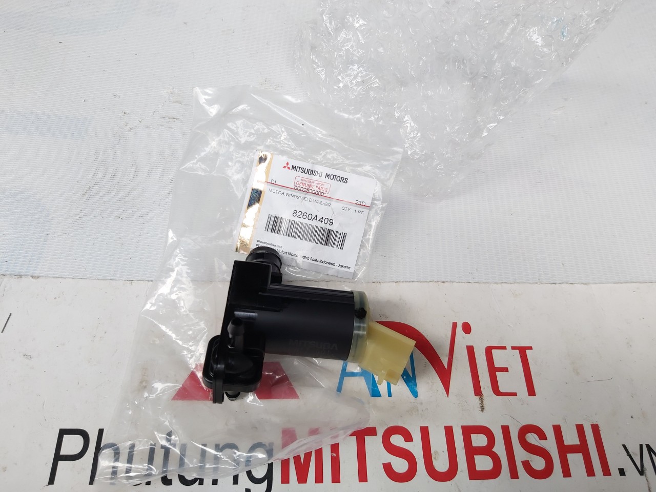 M&ocirc; tơ bơm nước rửa k&iacute;nh chắn gi&oacute; Mitsubishi Destinator DST