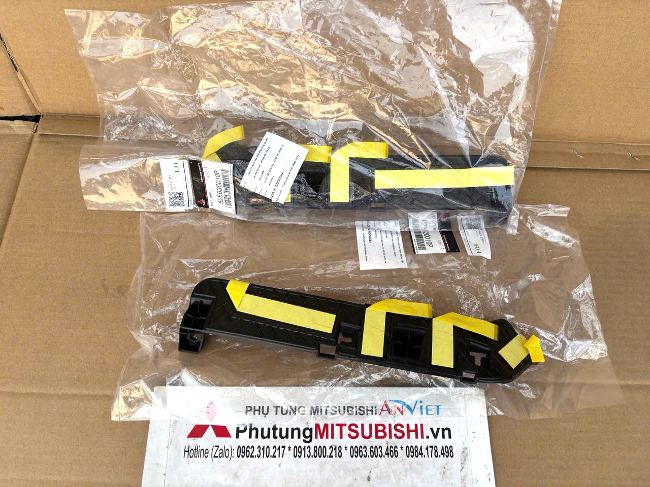 Cá cài viền đèn pha cản trước, ba đờ sốc trước Mitsubishi Destinator DST 62562C010P 62563C010P