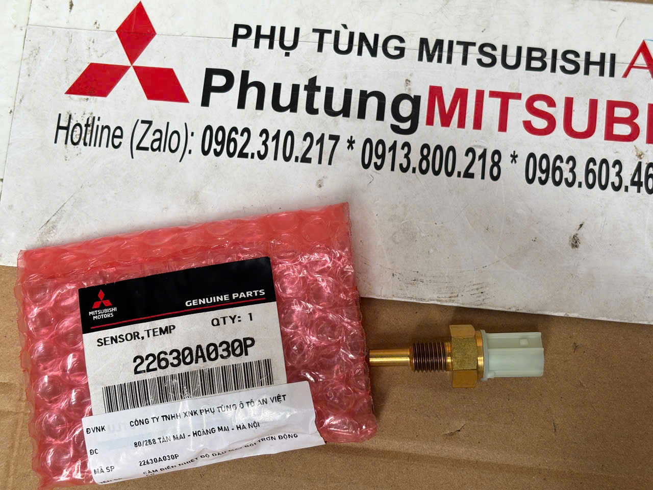 Cảm biến nhiệt độ dầu máy bôi trơn động cơ Mitsubishi Destinator DST 22630A030P