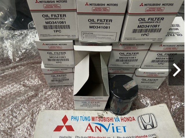 Lọc dầu nhớt động cơ xe Mitsubishi Destinator DST MZ691140 | MD341081