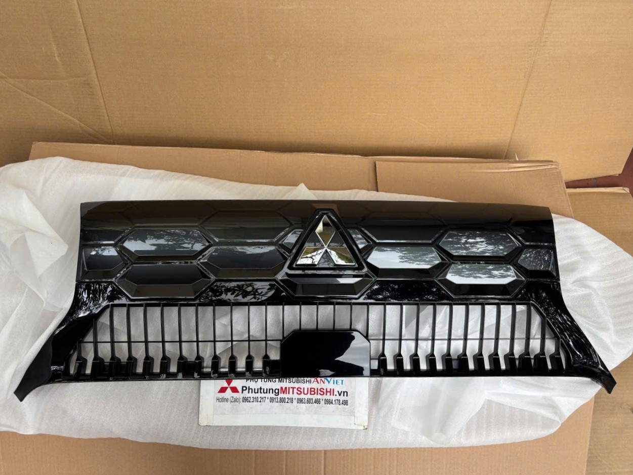 Mặt calang Mitsubishi Destinator DST Premium 62254C000P