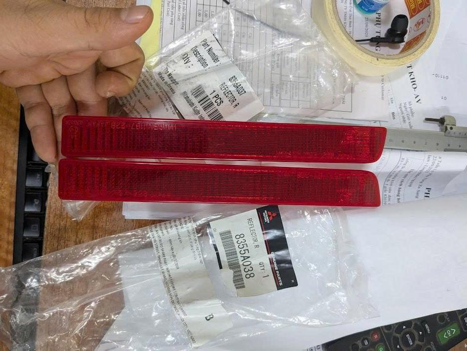 Đèn phản quang Mitsubishi Xforce 2024, DESTINATOR 2025, Xpander 2025