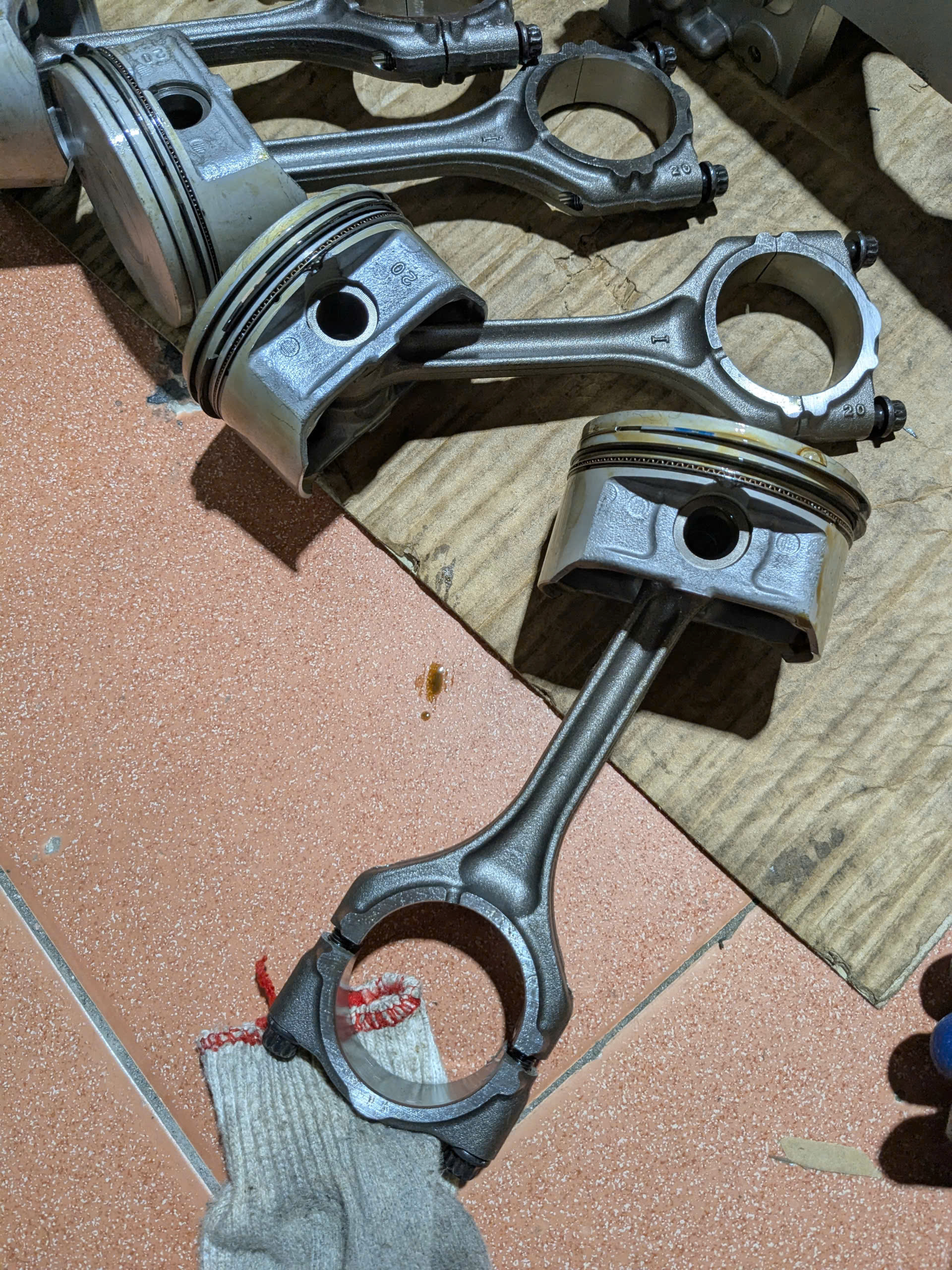 Bộ piston xéc măng và tay biên máy động cơ  Xe Mitsubishi Outlander 2018-2024 , Xe Mitsubishi Outlander Sport 2014-2017 máy 2.0 1110D624 1110A436 1115A068