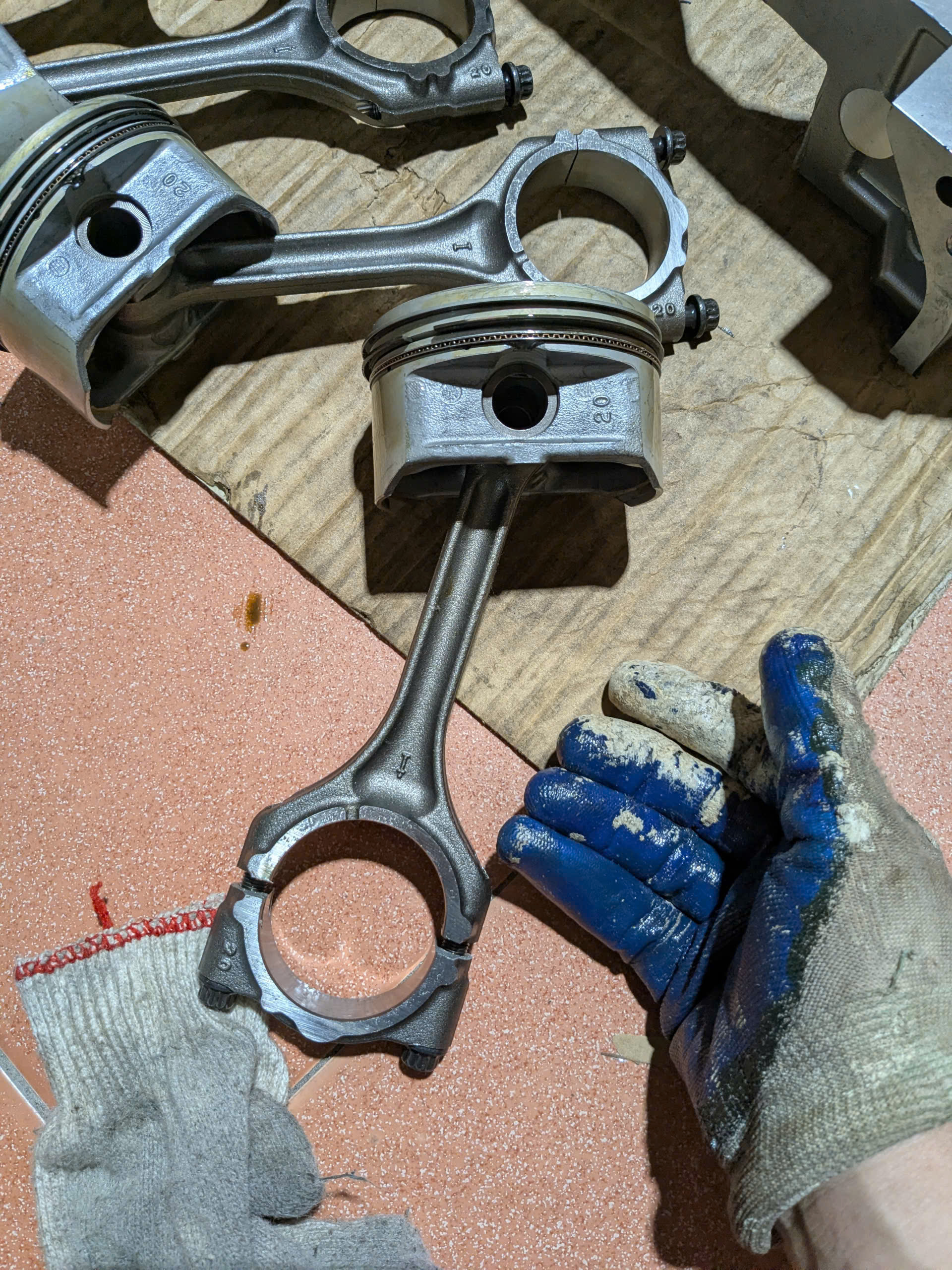 Bộ piston xéc măng và tay biên máy động cơ  Xe Mitsubishi Outlander 2018-2024 , Xe Mitsubishi Outlander Sport 2014-2017 máy 2.0 1110D624 1110A436 1115A068