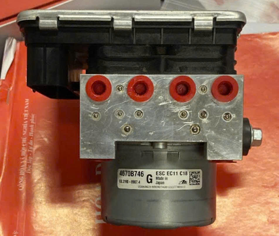 bai 4670B746 Cụm bơm ABS  Mitsubishi Outlander bơm ABS Outlander
