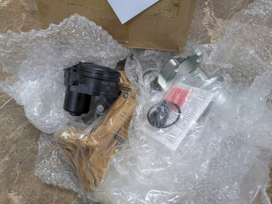 4605B800 4605B799 cụm phanh sau Mitsubishi Outlander loại phanh điện gồm mô tơ phanh Piston phanh gông phanh cuppen cúp pen và cao su chụp bụi phanh