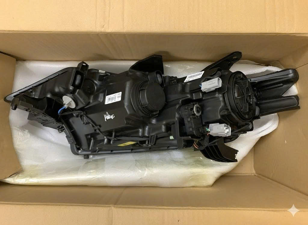 Đèn pha xe Mitsubishi Outlander trái phải Lh Rh  bản 1 bi cầu 8301D191 8301D192