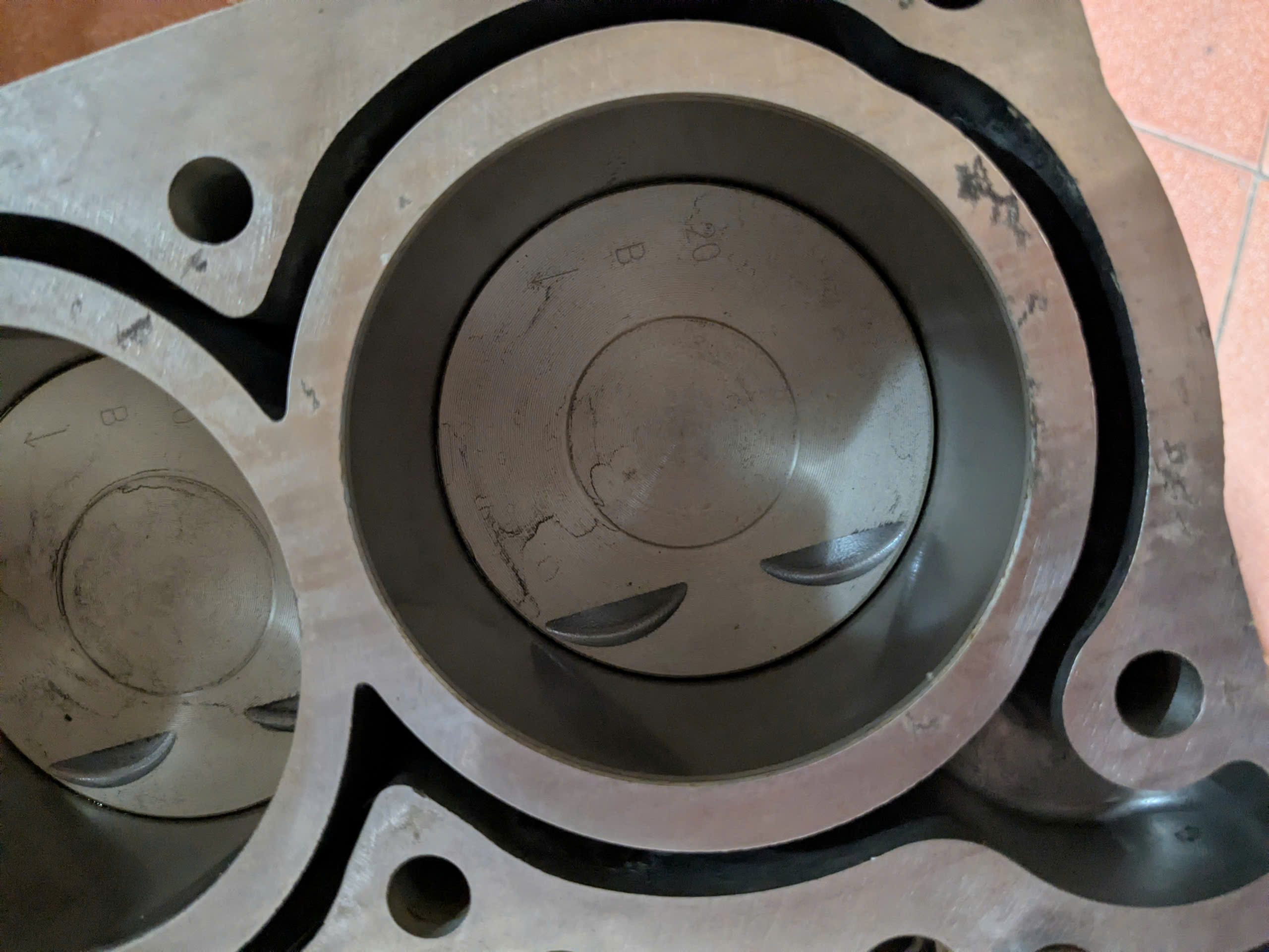 Thân lốc máy động cơ 2.0 4B11 Xe Mitsubishi Outlander 2014-2024, Xe Lancer 2.0 , Lancer IO , gồm lốc máy, trục khuỷu (cơ), Piston  xéc măng tay biên. . . 1000C040 1000D268 1050B297 2701A015 1110B478 1110D624 1110B479 1110D625 1110B480 1110D626 1110A436