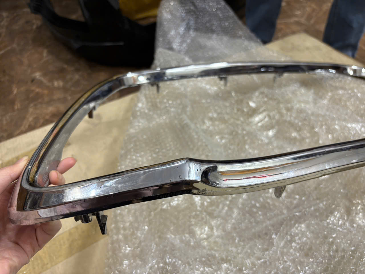 Thanh lý Nẹp mạ cản trước xe Mitsubishi Outlander Sport 2015-2018 20/12/2025