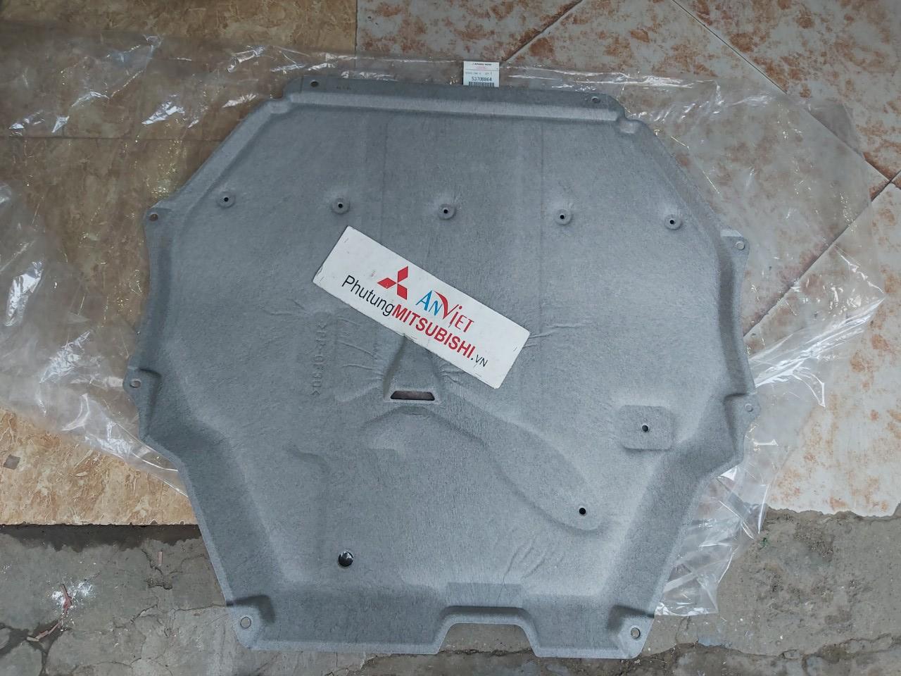 Chắn bùn gầm máy xe Mitsubishi Outlander