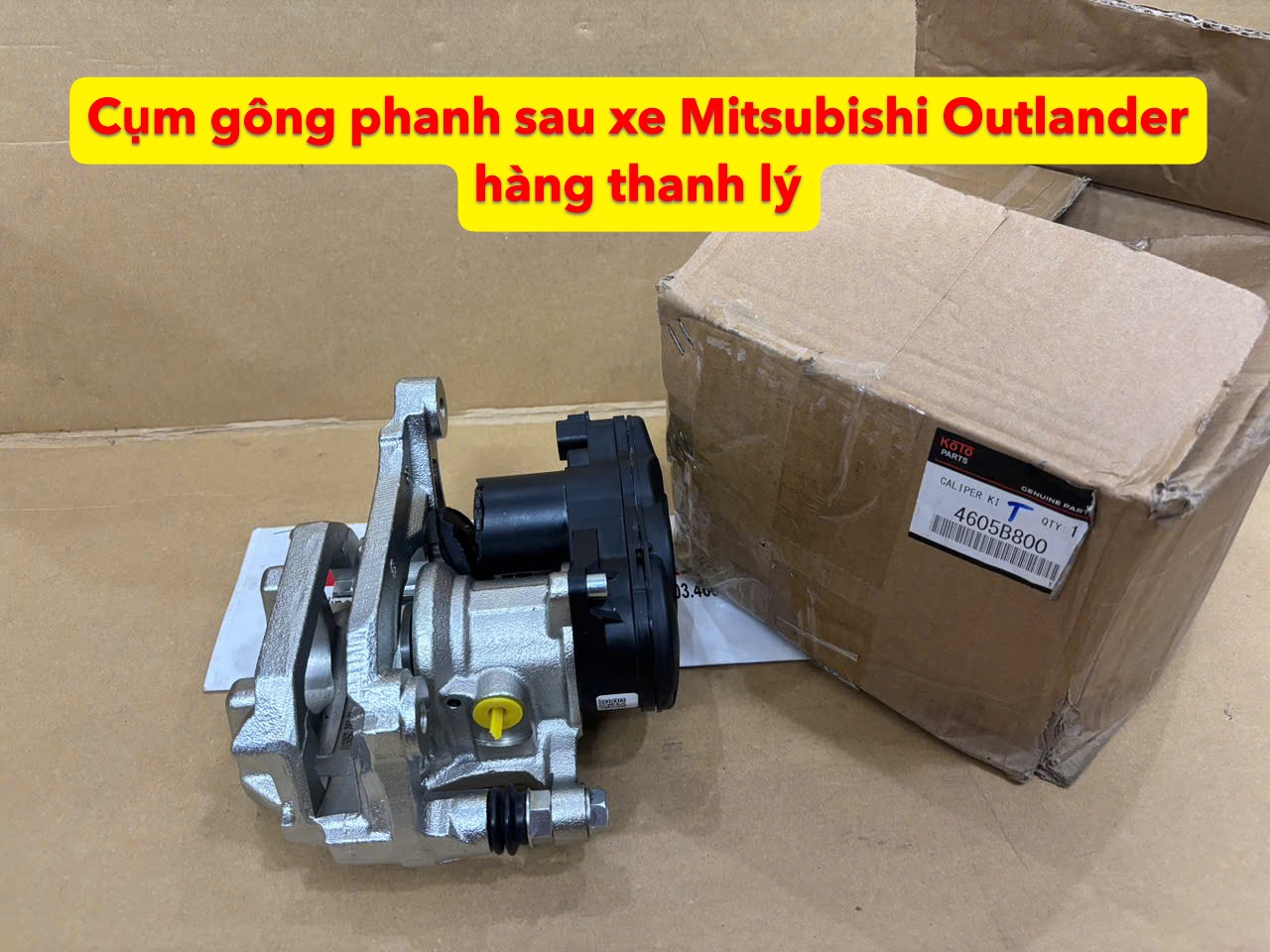 Thanh lý Cụm gông phanh sau xe Mitsubishi Outlander