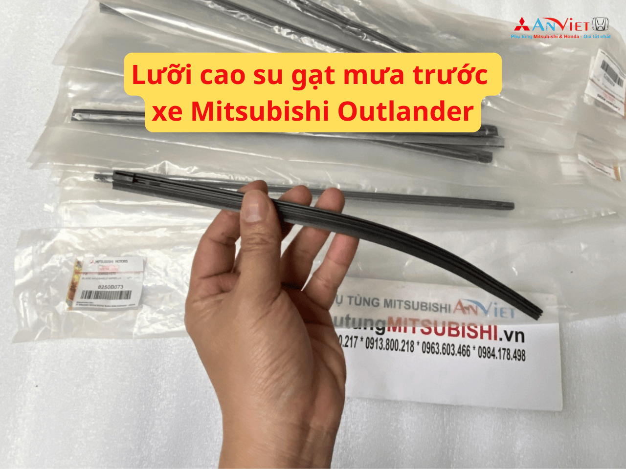 Lưỡi cao su gạt mưa trước xe Mitsubishi Outlander