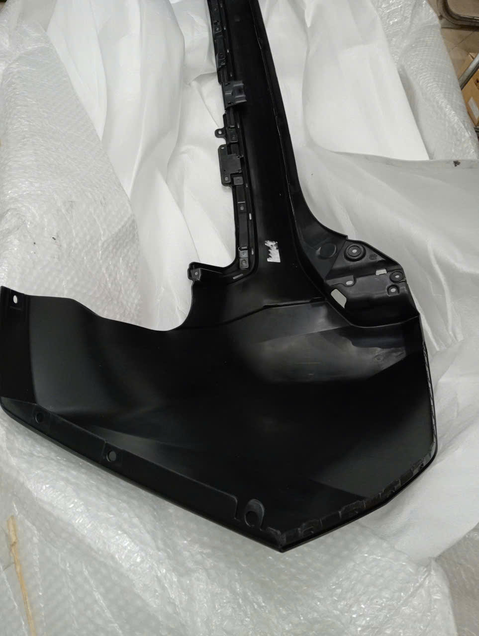 Cản sau xe Mitsubishi Pajero Sport 2017-2019