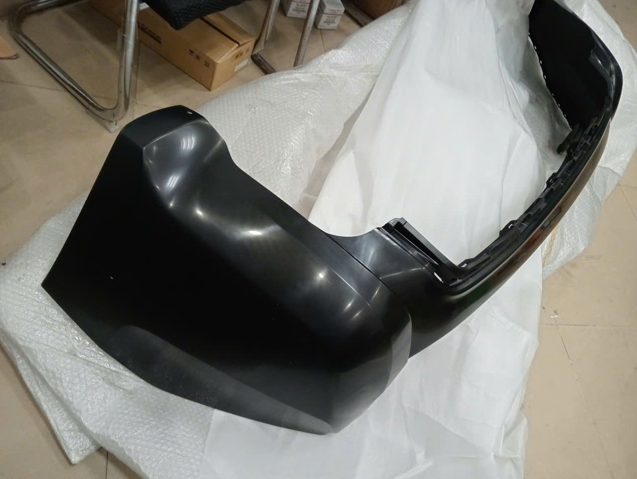 Cản sau xe Mitsubishi Pajero Sport 2017-2019