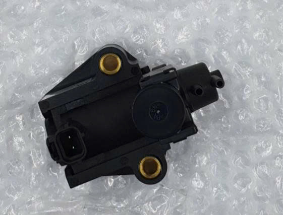 Dù mở turbo Xe Mitsubishi Triton 2016 - 2023, van hơi turbo Xe Mitsubishi Pajero Sport 2017 - 2023 8657A126