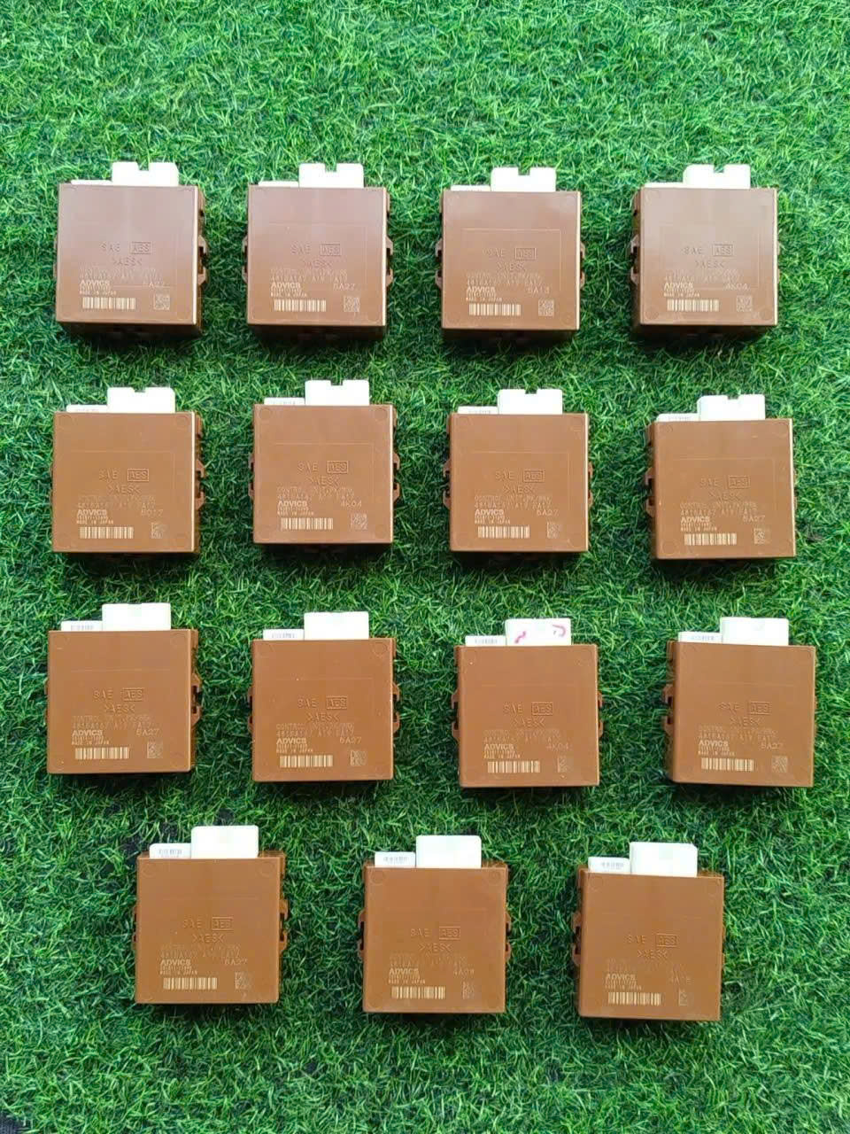 Hộp điều khiển phanh tay điện tử  MITSUBISHI PAJERO SPORTS - hộp điều khiển phanh abs  PAJERO SPORTS 4815A167 ADVICS 151811-11690 4815A167  4815A203 4815A250