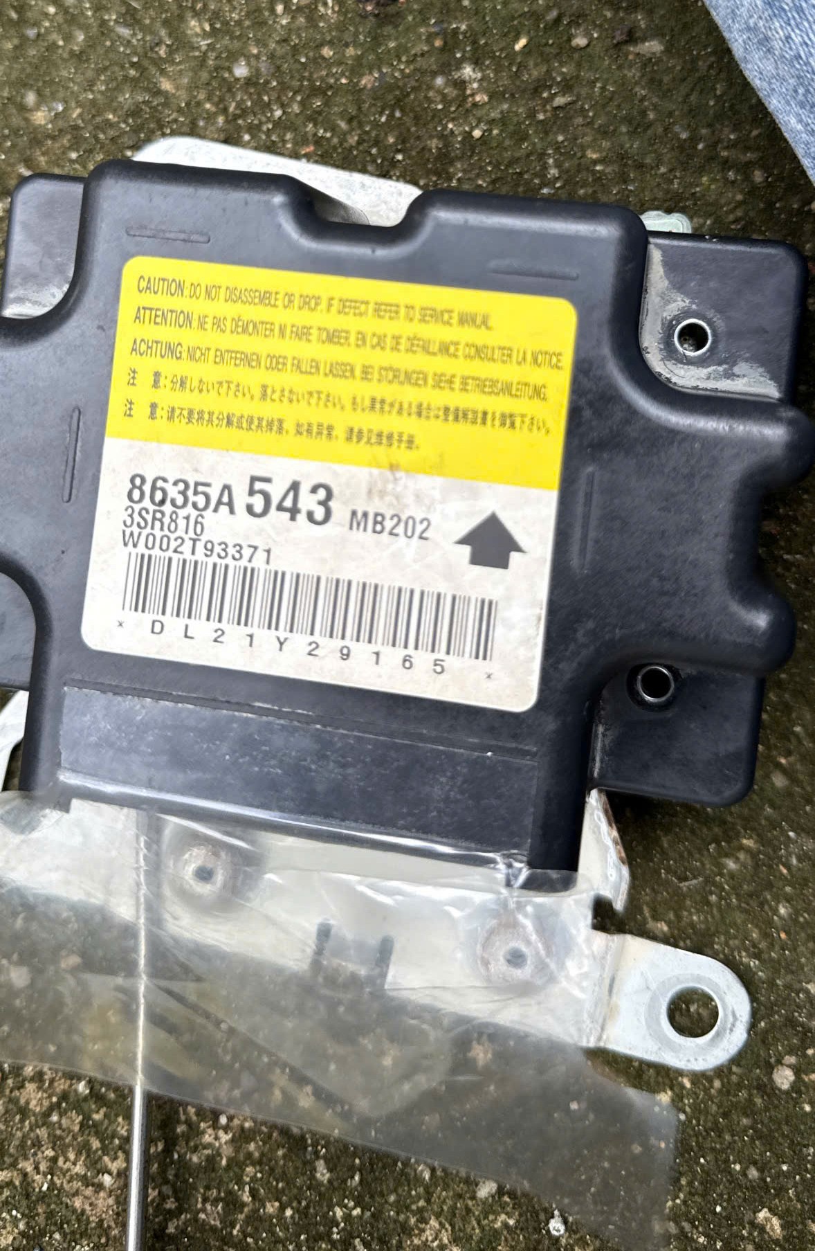 Hộp điều khiển túi khí Mitsubishi Pajero Sport hàng bãi