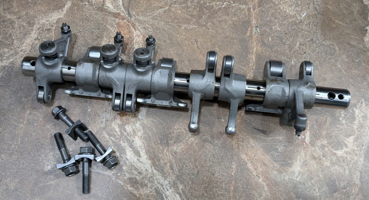 Ống sáo và Dàn cò hút xả Xe Mitsubishi Pajero Sport 2010-2018 1025a287 1025a255 1025a256 mn176264