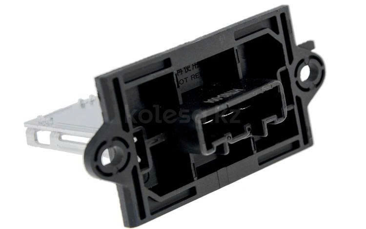 Trở quạt điều hòa dàn lạnh  Mitsubishi Zinger Triton Pajero Sport 7842a114