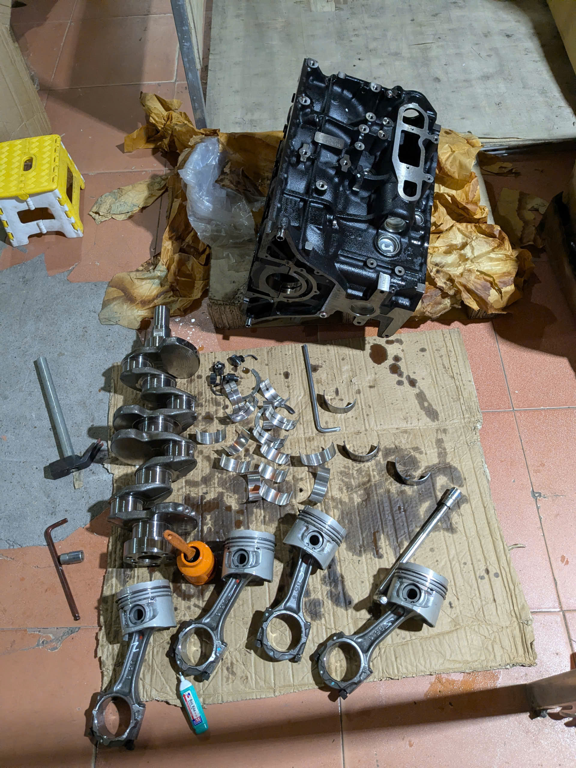 Trục khuỷu (Crankshaft , trục cơ) máy 2.5 4D56U Xe Mitsubishi Triton 2008-2018 Xe Mitsubishi Pajero Sport 2010-2016 1100A135 1100A136 1100A027 1100A02 