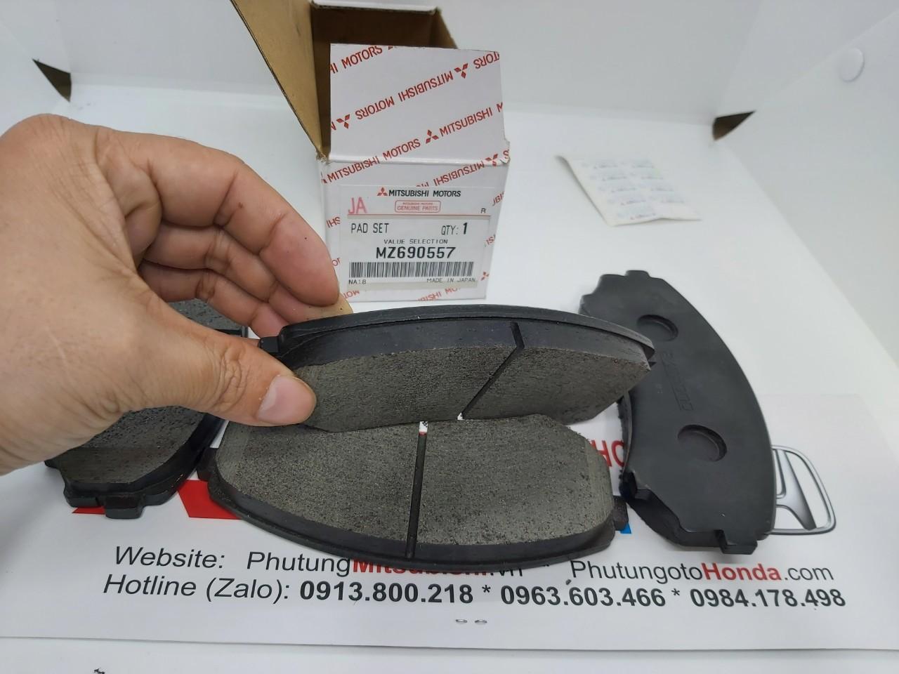 Má phanh trước, Bố thắng trước xe Mitsubishi Pajero Ngân hàng V93