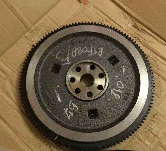 Bánh đà và vành răng Bánh đà Xe Mitsubishi Pajero v31 1999-2008, Mitsubishi Zinger 2007-2012,Mitsubishi Triton Máy xăng 2008-2019 2.4 MD190909 MD190908 MD190907 