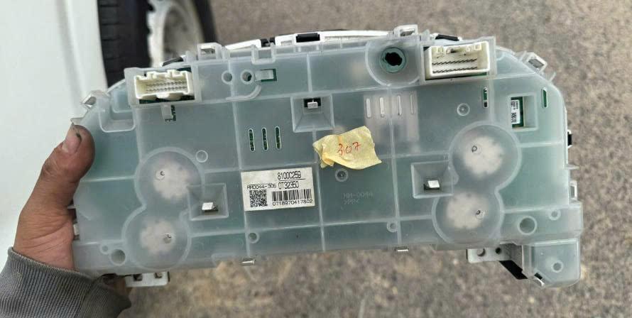 Cụm đồng hồ công tơ mét táp lô xe Mitsubishi Pajero v93 | Hàng Bãi