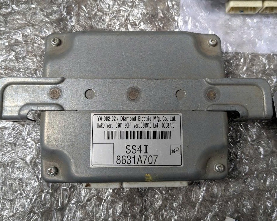 Hộp điều khiển cài, gài cầu xe Mitsubishi Pajero v93 | Hàng bãi