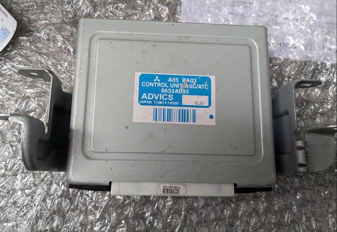 Hộp điều khiển cân bằng điện tử ASC xe Mitsubishi Pajero v93 | Hàng bãi