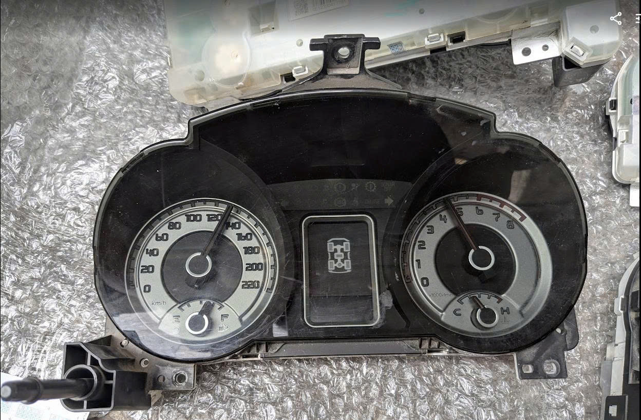 Đồng hồ công tơ mét, đồng hồ táp lô xe Mitsubishi Pajero ngân hàng v93 v95 v97 hàng bãi