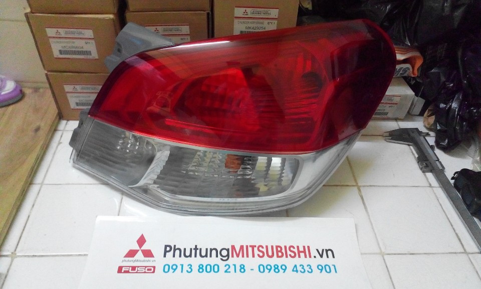 Đèn hậu xe Mitsubishi Attrage 2014-2019