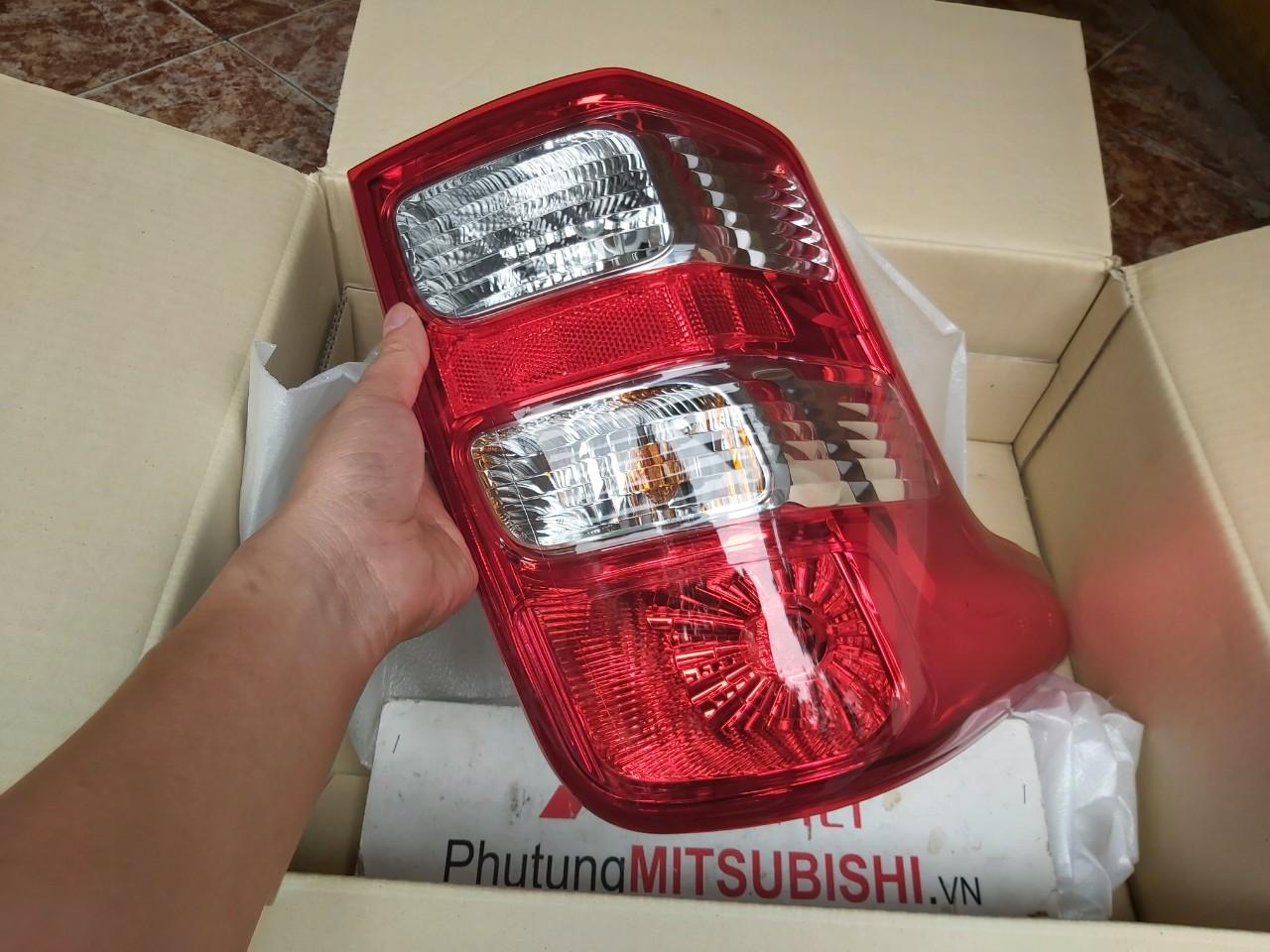 Đèn hậu xe Mitsubishi Triton 2016| 2017| 2018