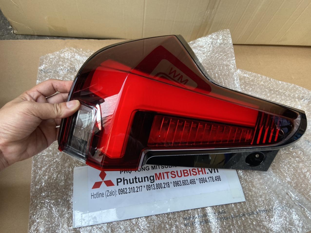 Đèn hậu miếng ngoài trên hông xe Mitsubishi XPANDER 2022-2023