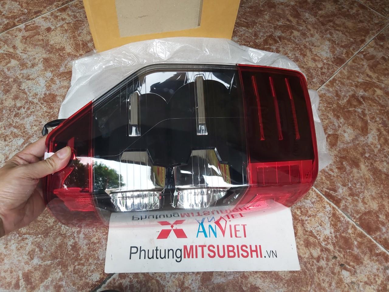 Đèn hậu, Đèn lái sau xe Mitsubishi Triton 2019-2024 bản LED