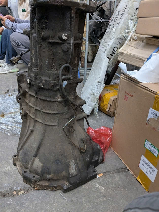 Bãi 3242A036 Hộp số chính xe số sàn  Mitsubishi Triton máy xăng ka50 kb50 kk4t Kl4t , Zinger vc4 = 5FMt=xe 2 cầu 4wd V5M21-J-GGT,GGG,GGR