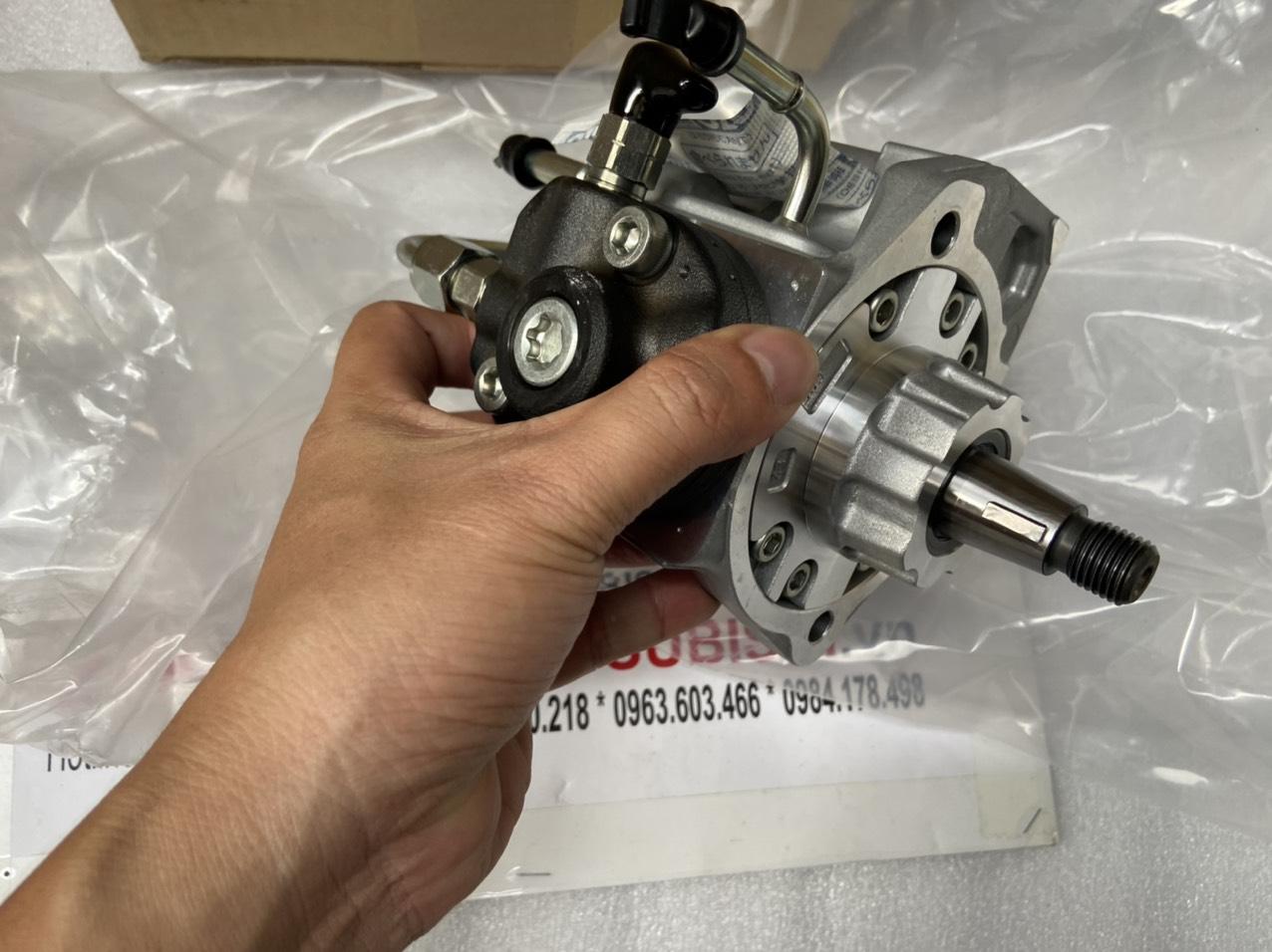 Bơm cao áp dầu nhiên liệu xe Mitsubishi Triton 2016-2018